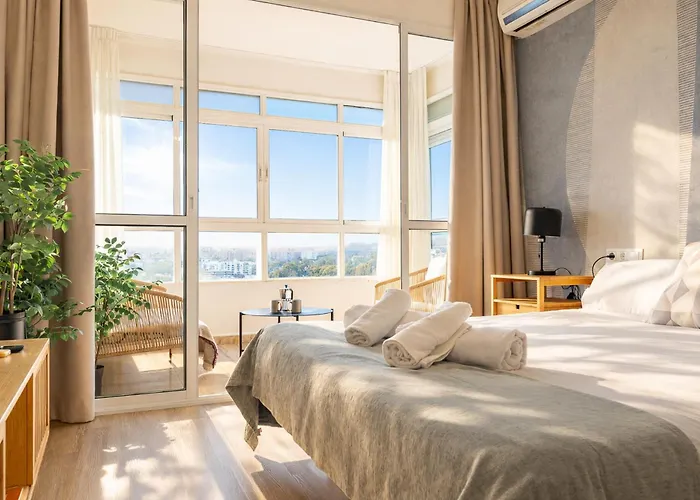 Cubo's Estudio La Colina Seaview & Pool *