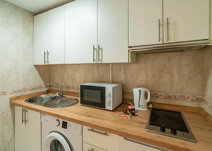 Cubo's Estudio La Colina Seaview&pool * Torremolinos